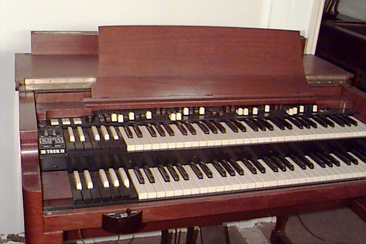 Vintage Hammond Church Organs Hammond B2, Trek II Percussion, & Leslie